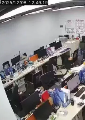 青岛华航捅老板事件